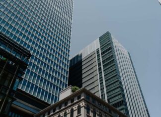 なんでもかんでも、新しい都市部 なんでもかんでも、新しい都市部